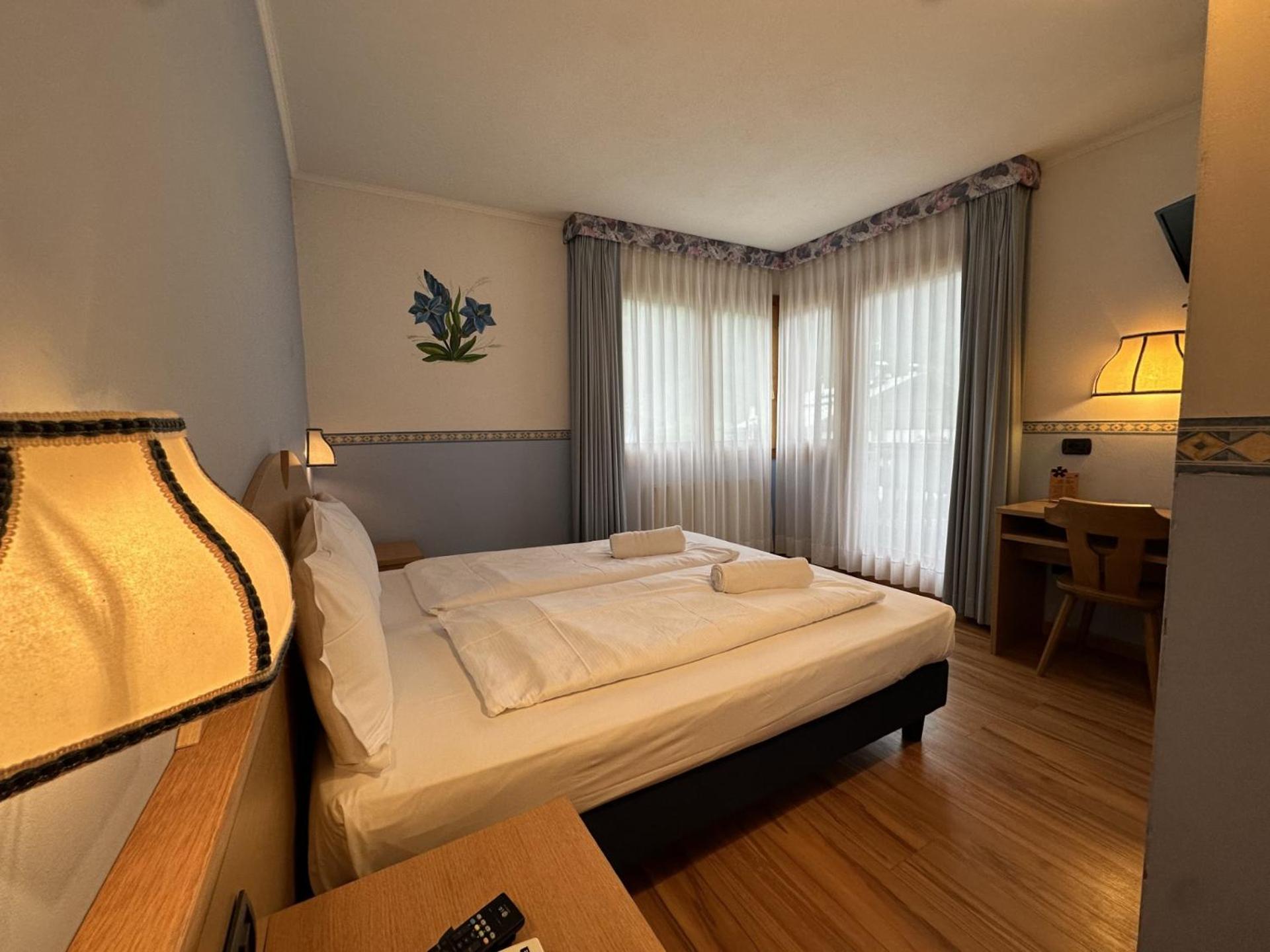 Active Hotel Gran Zebru' Cogolo Exterior photo